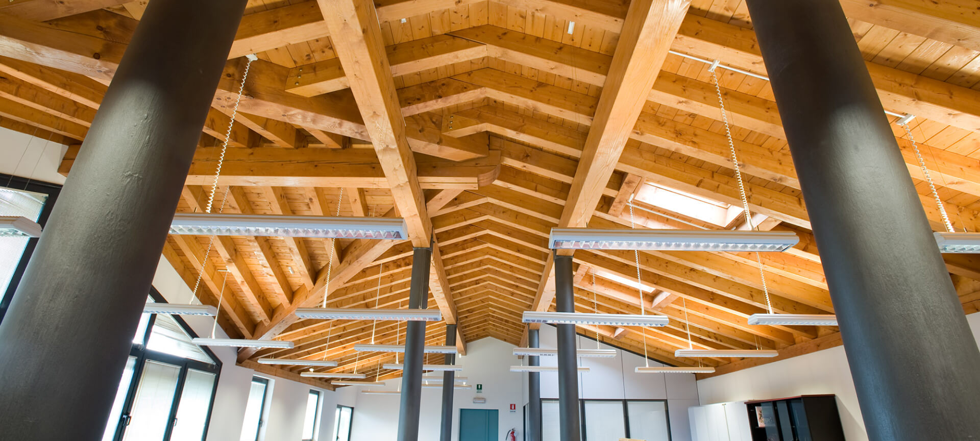 Grosso-Legnoarchitetture-tetti-solai-in-legno